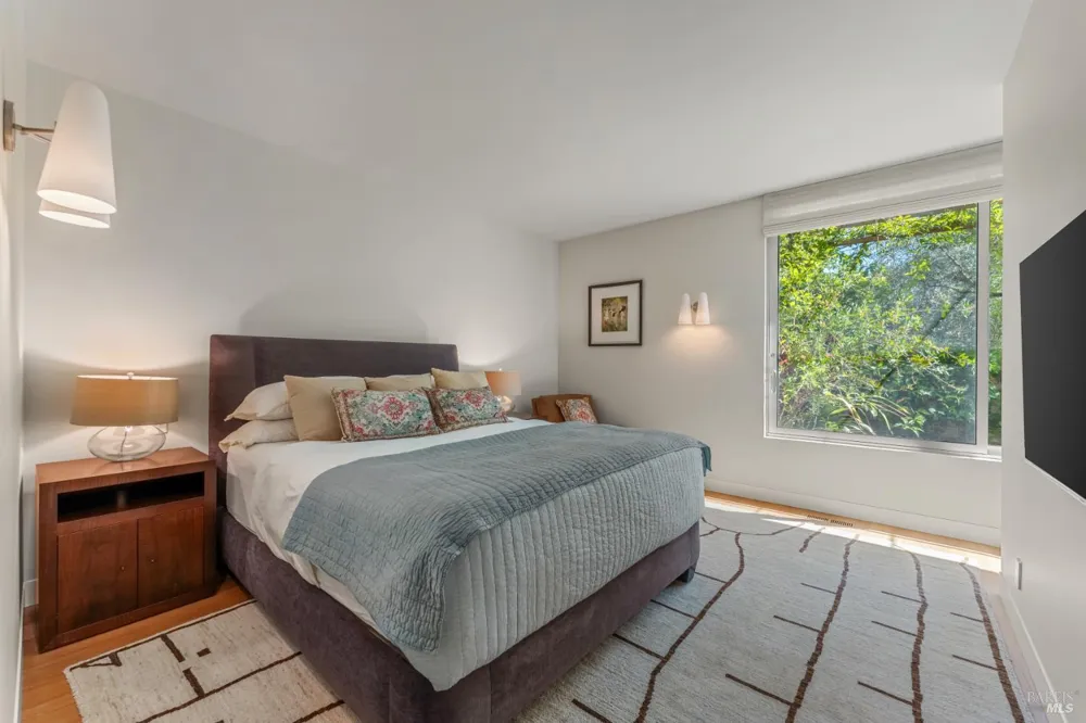 3027 Vichy Avenue Napa, CA 94558