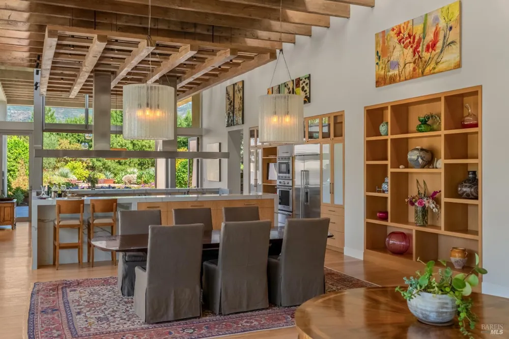 3027 Vichy Avenue Napa, CA 94558