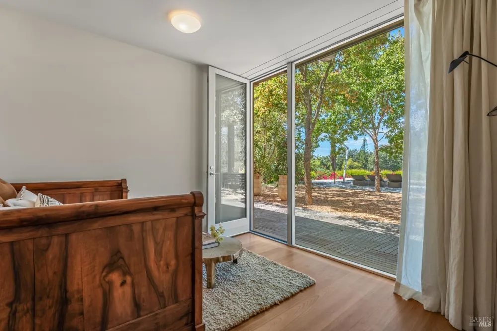 3027 Vichy Avenue Napa, CA 94558