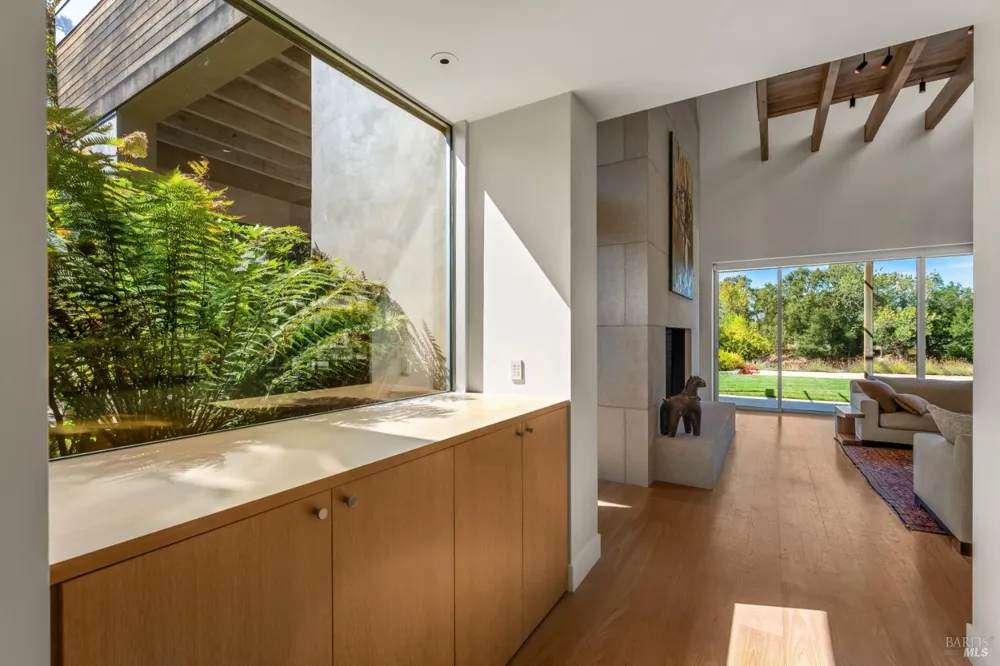 3027 Vichy Avenue Napa, CA 94558