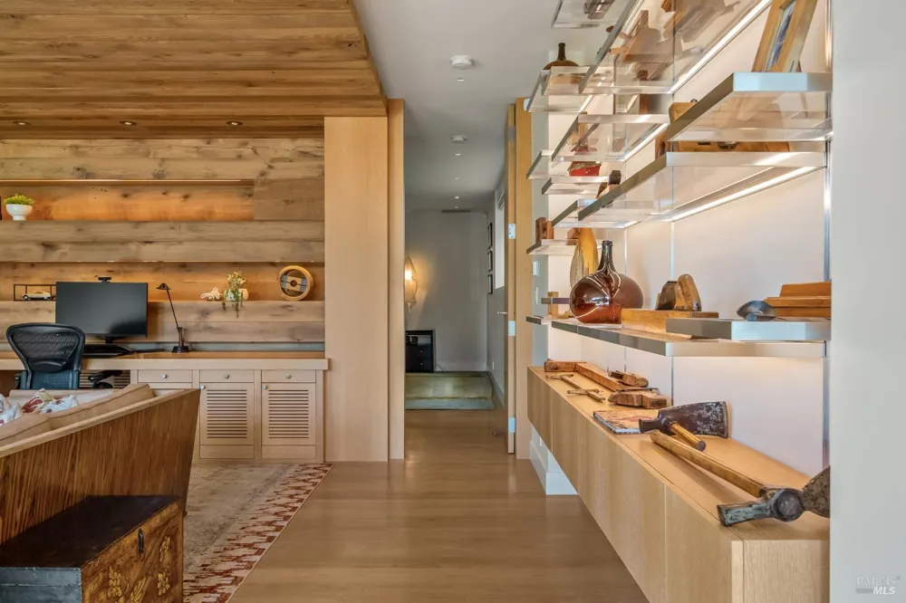 3027 Vichy Avenue Napa, CA 94558