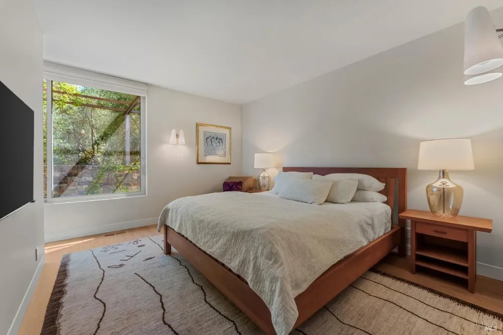 3027 Vichy Avenue Napa, CA 94558