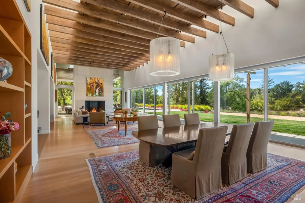 3027 Vichy Avenue Napa, CA 94558
