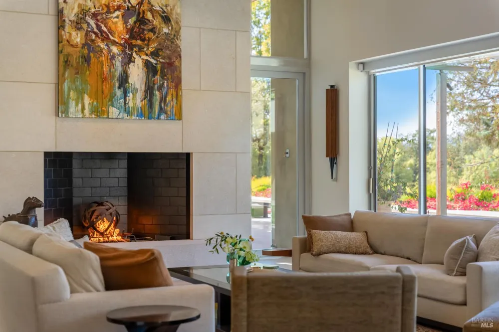 3027 Vichy Avenue Napa, CA 94558