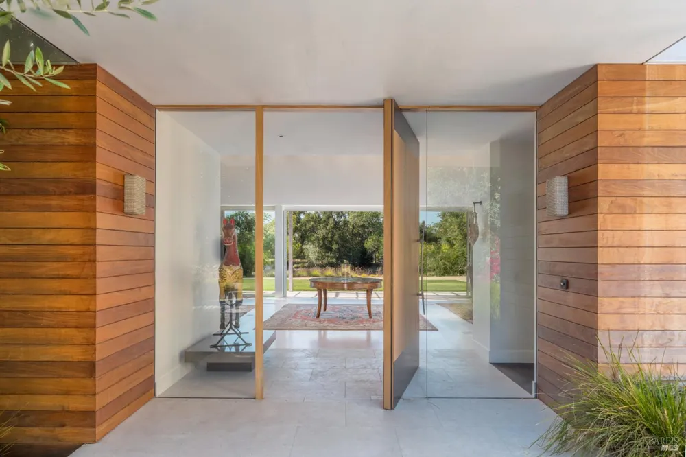 3027 Vichy Avenue Napa, CA 94558