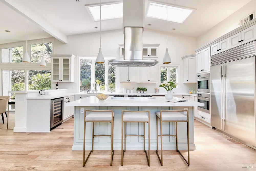 36 Evergreen Drive Kentfield, CA 94904