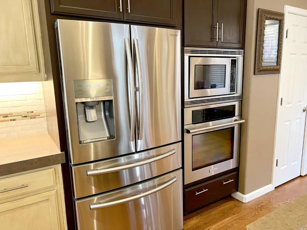 41 Presidio Drive Novato, CA 94949