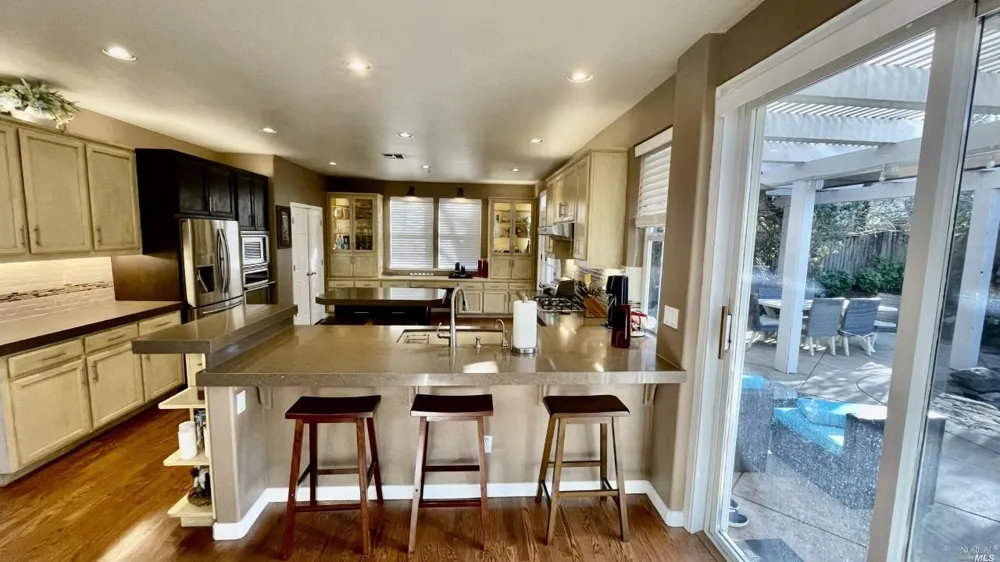 41 Presidio Drive Novato, CA 94949