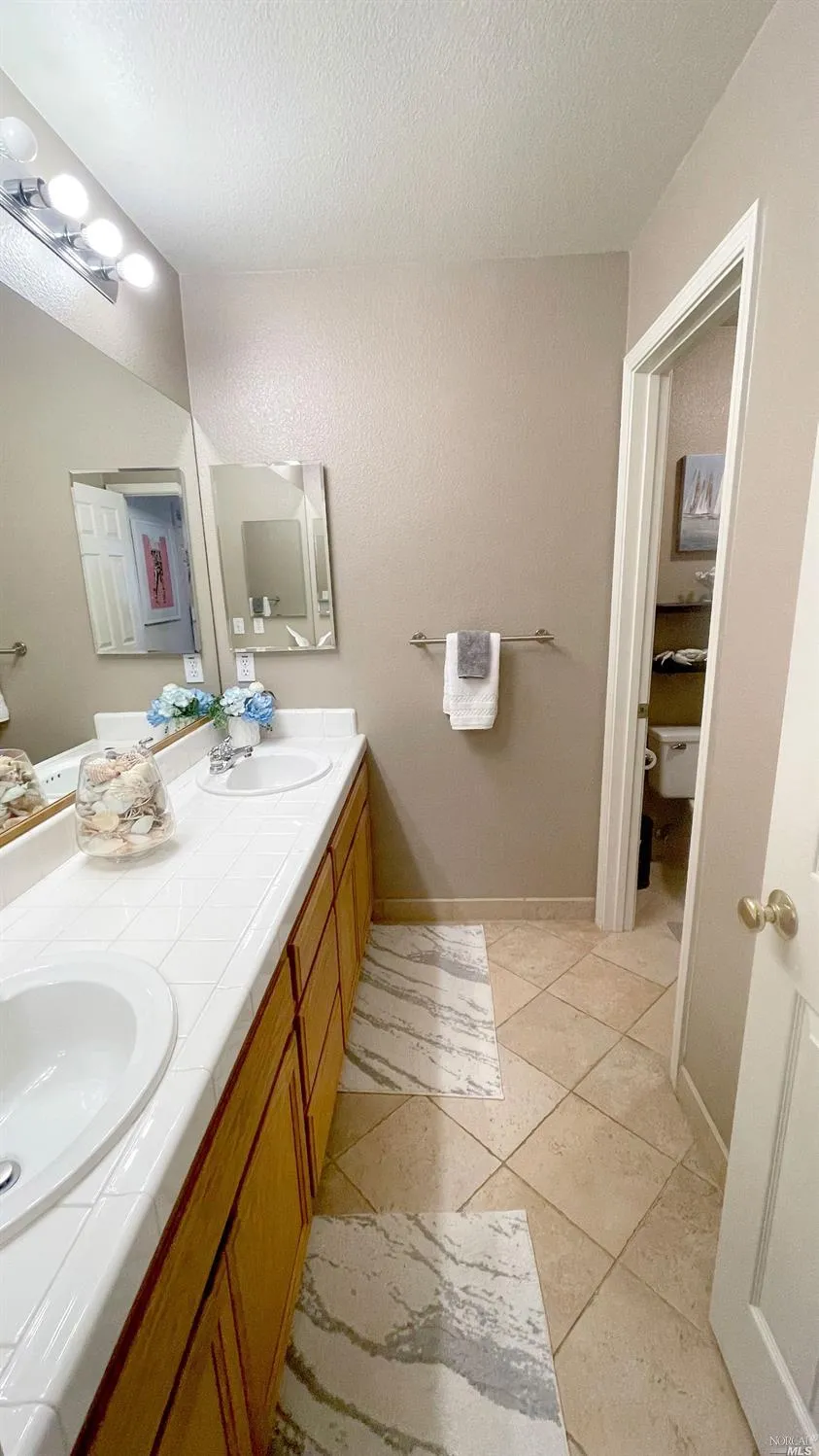 41 Presidio Drive Novato, CA 94949