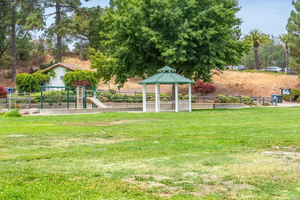 41 Presidio Drive Novato, CA 94949