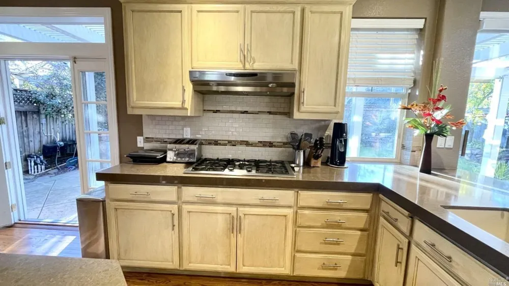 41 Presidio Drive Novato, CA 94949