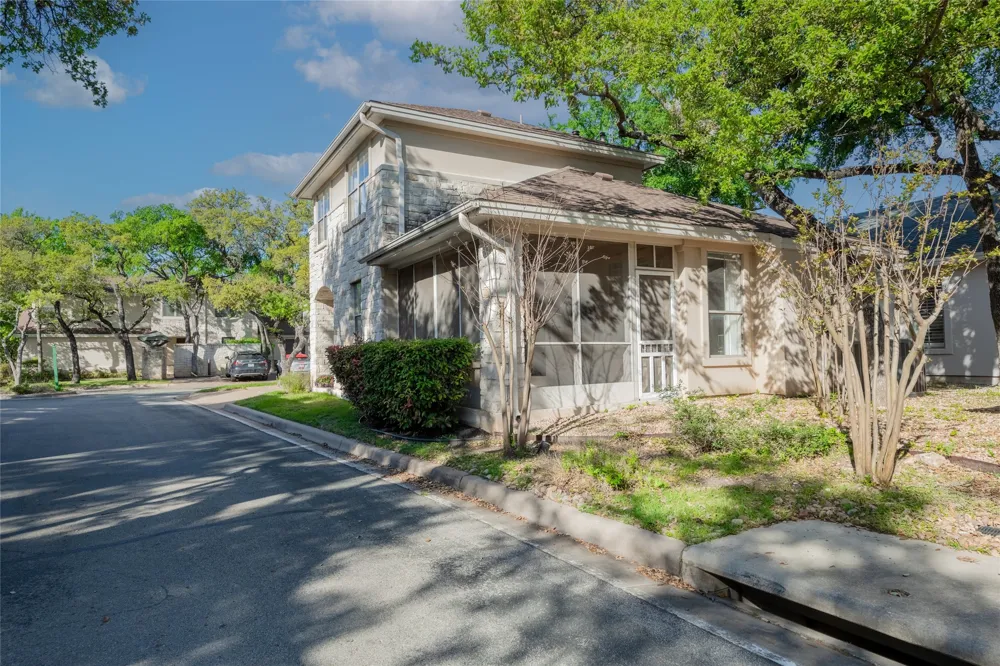 11603 Ladera Vista Drive #11 Austin, TX 78759