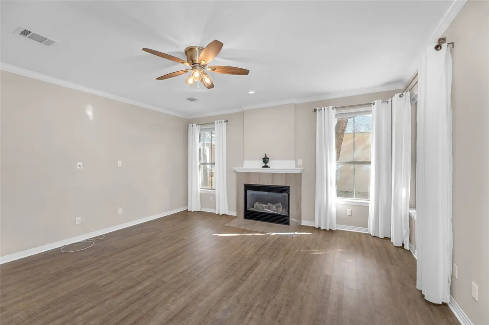 11603 Ladera Vista Drive #11 Austin, TX 78759