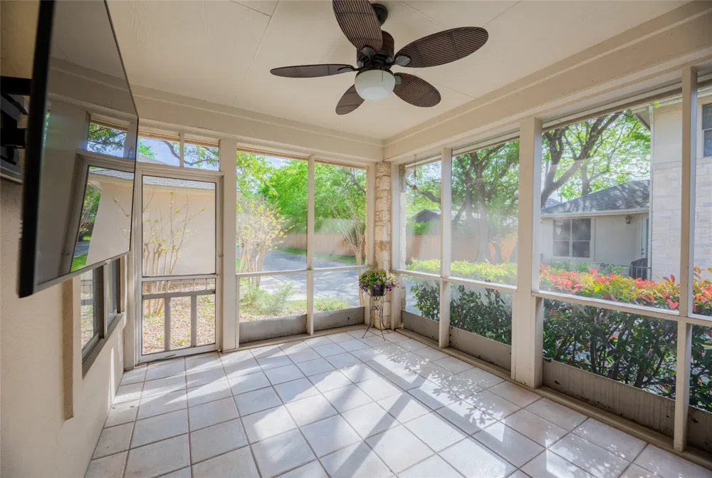 11603 Ladera Vista Drive #11 Austin, TX 78759
