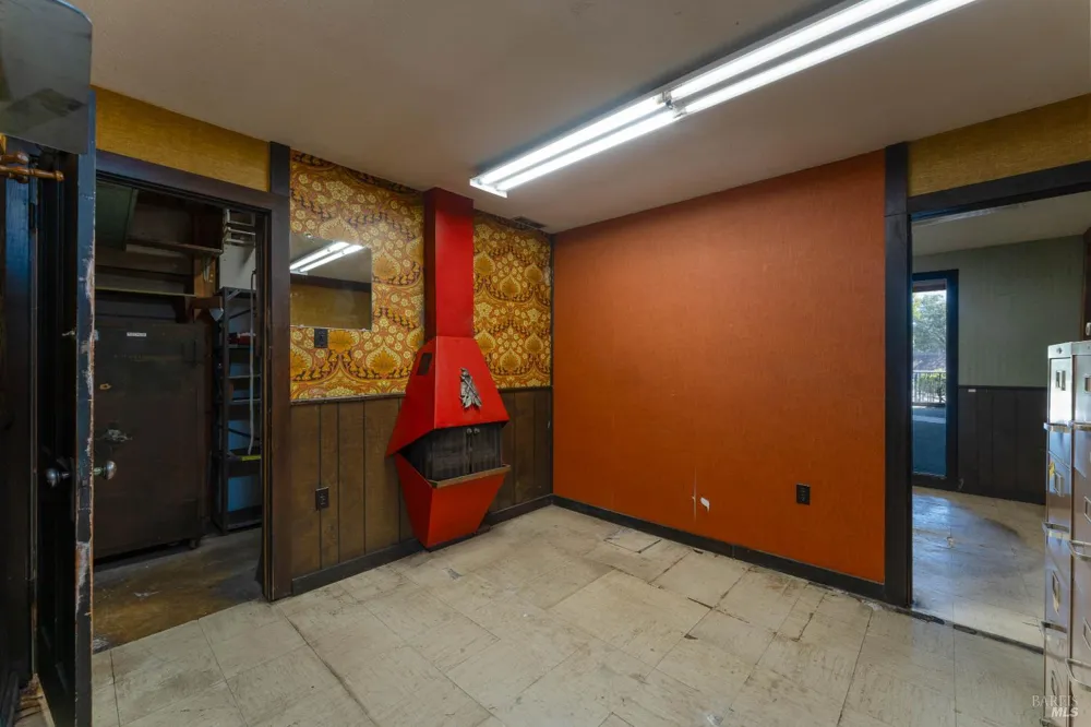 509 S State Street Ukiah, CA 95482