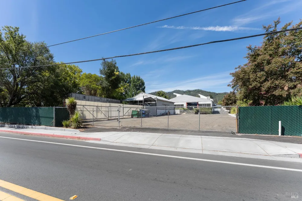 509 S State Street Ukiah, CA 95482