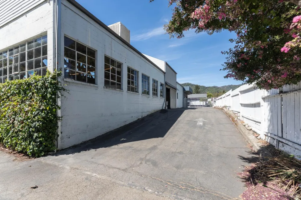 509 S State Street Ukiah, CA 95482