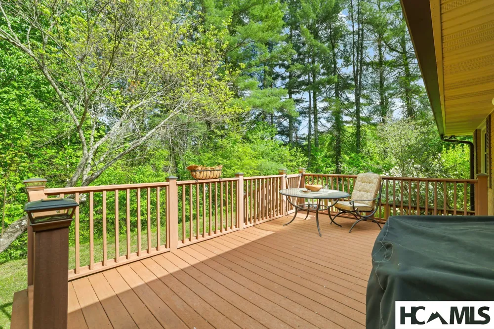 54 Teapot Ridge Cullowhee, NC 28723