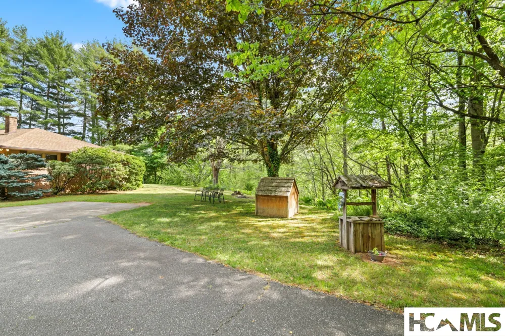 54 Teapot Ridge Cullowhee, NC 28723