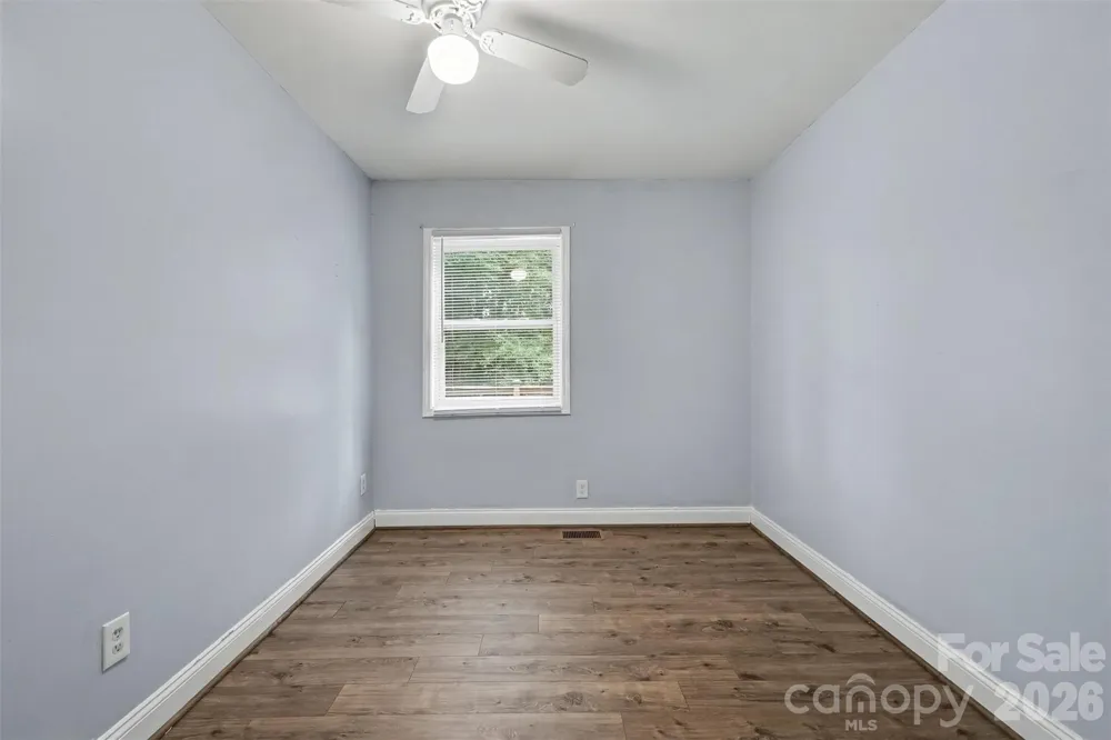 802 Stowe Drive Lowell, NC 28098