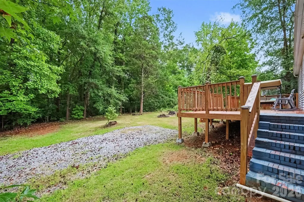 802 Stowe Drive Lowell, NC 28098