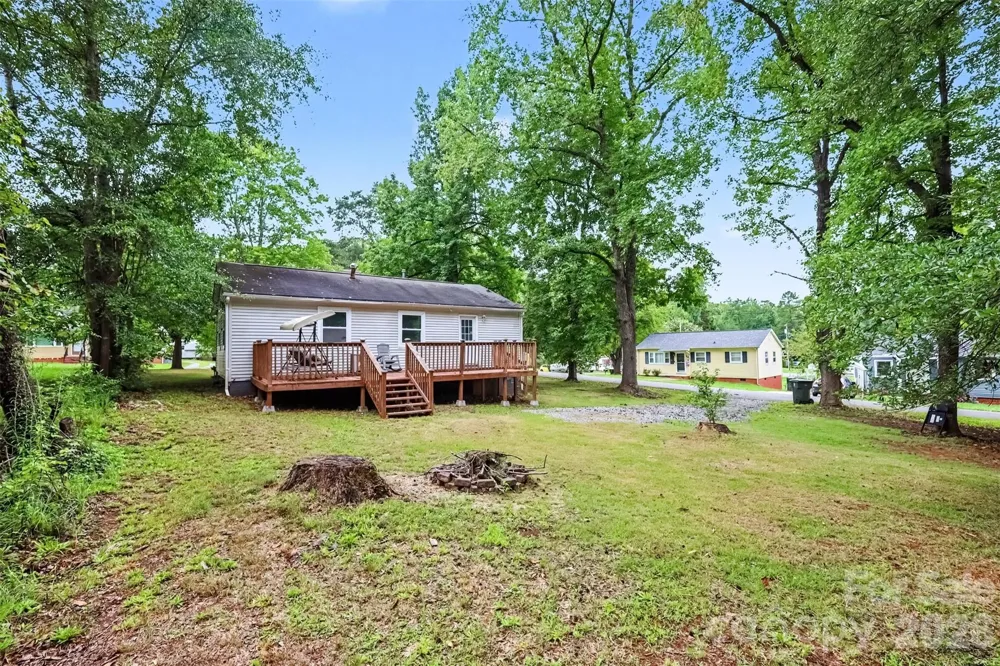 802 Stowe Drive Lowell, NC 28098