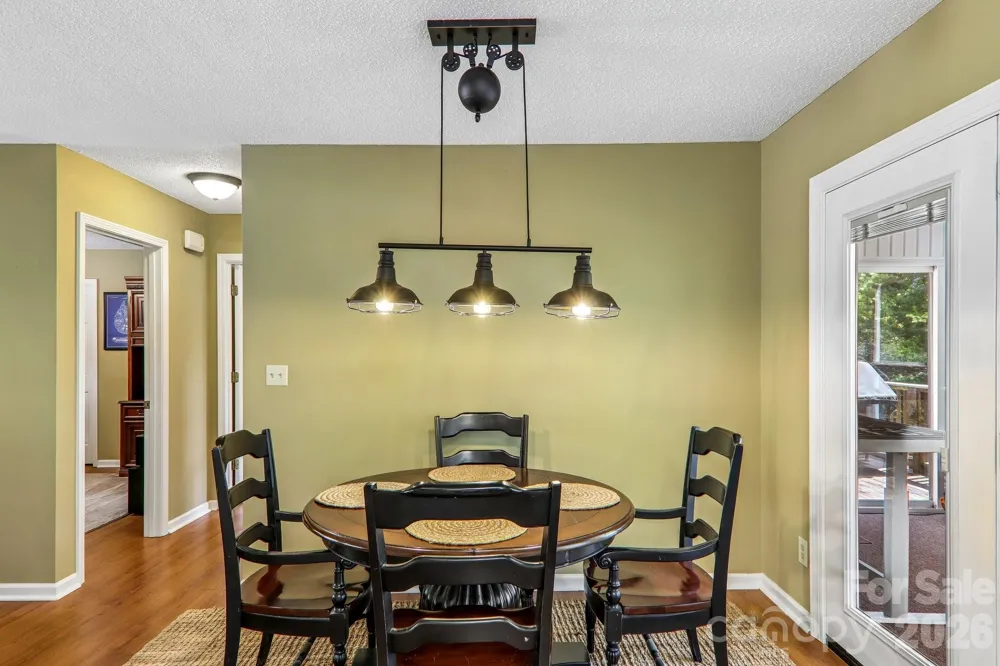 7 Maple Leaf Drive Hendersonville, NC 28739