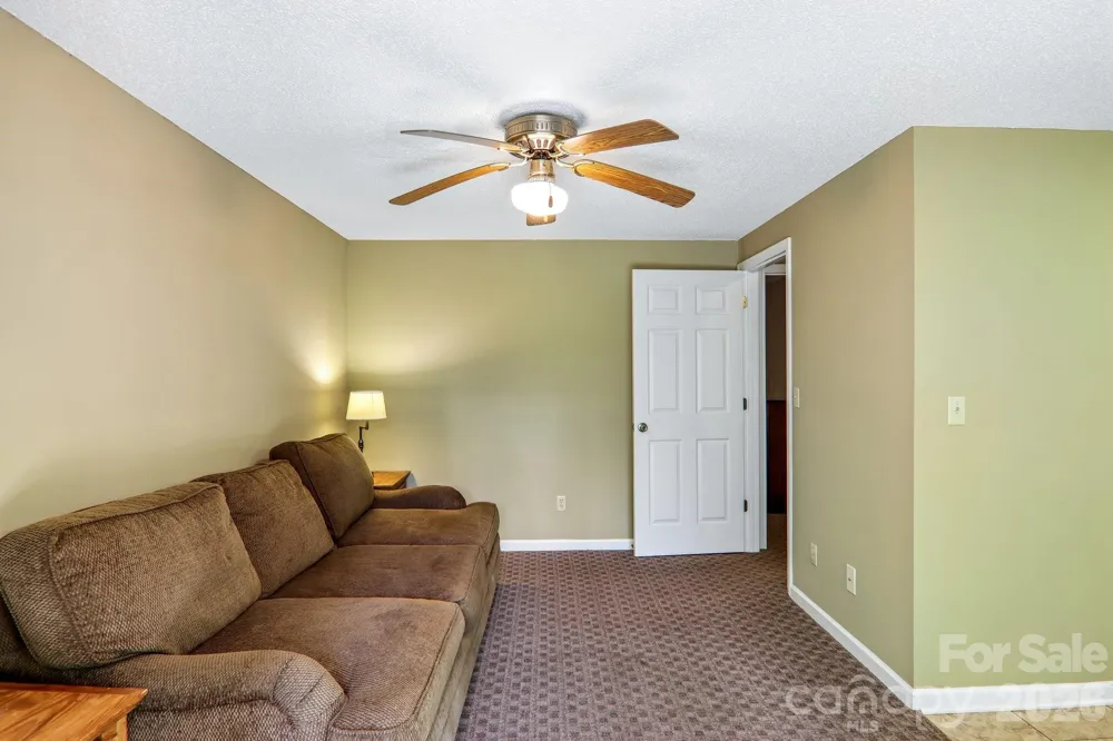 7 Maple Leaf Drive Hendersonville, NC 28739