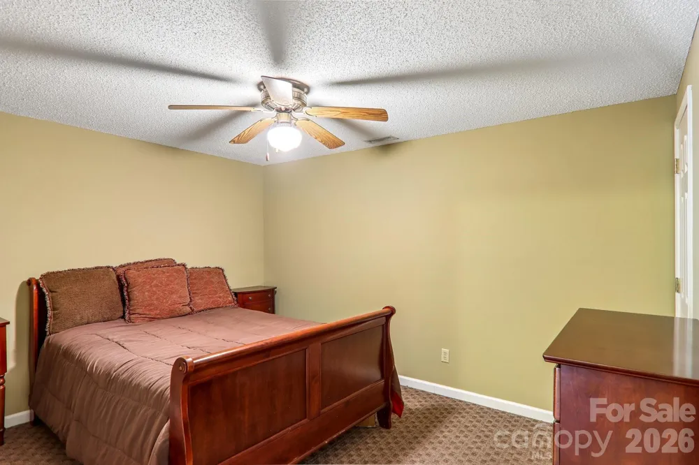 7 Maple Leaf Drive Hendersonville, NC 28739