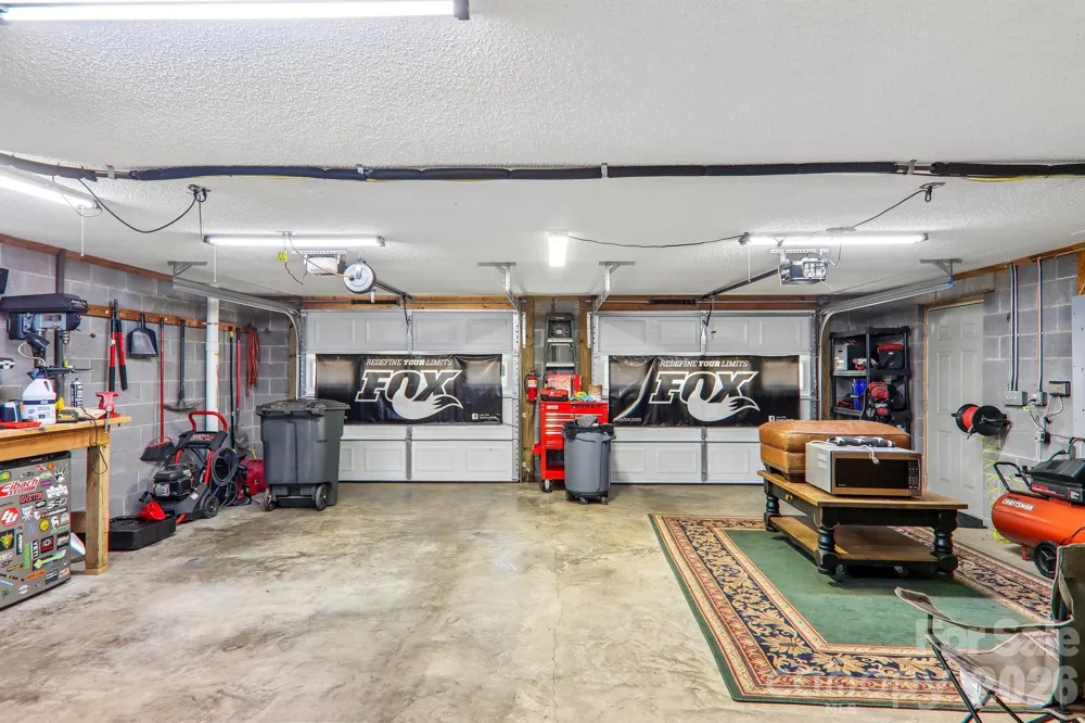 7 Maple Leaf Drive Hendersonville, NC 28739