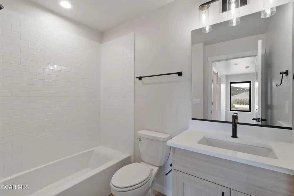 802 County Road 5142 Tabernash, CO 80478