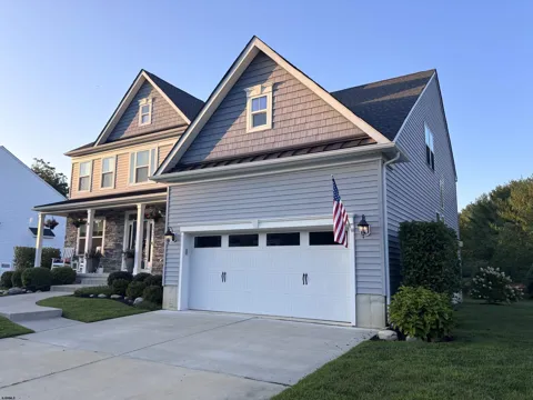 30 Monet Dr