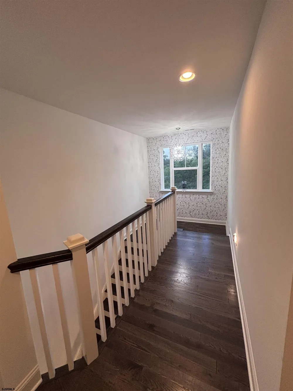 30 Monet Dr Mays Landing, NJ 08330