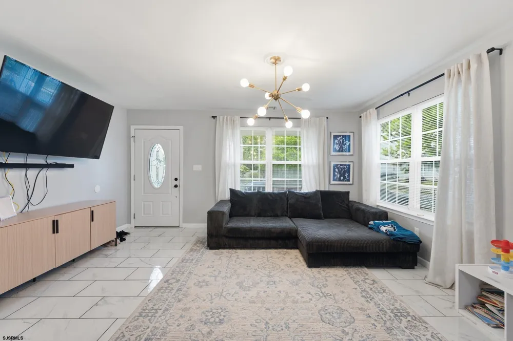 316 Mallard Ct Pleasantville, NJ 08232