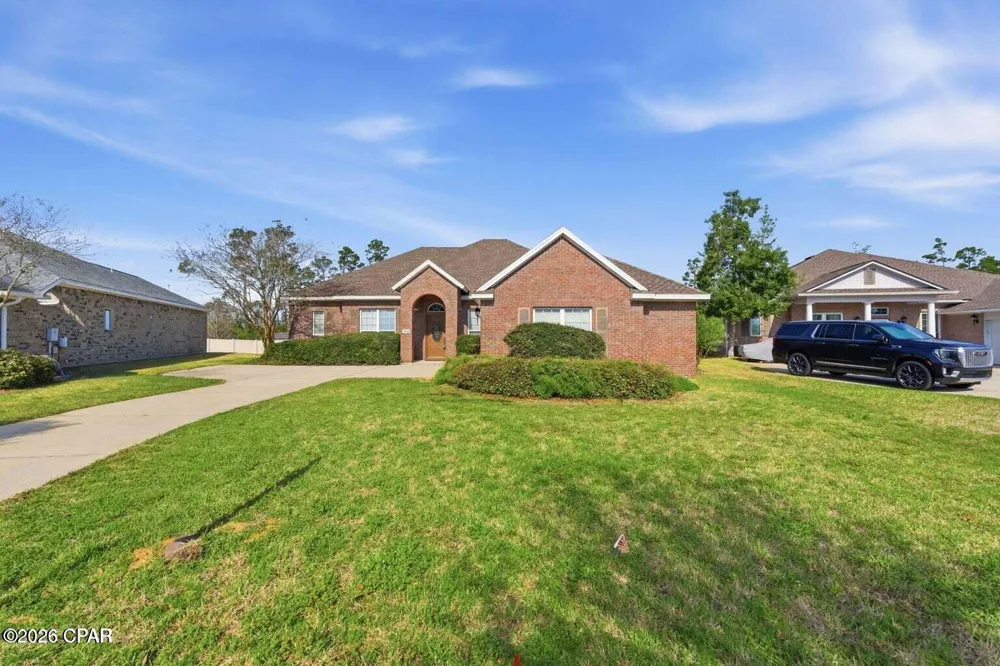 2916 Bay Wing Loop Panama City, FL 32405