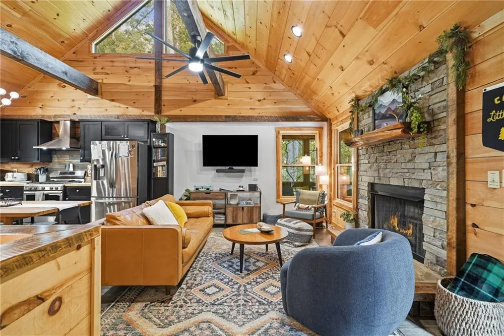 681 Catawba Circle Ellijay, GA 30540