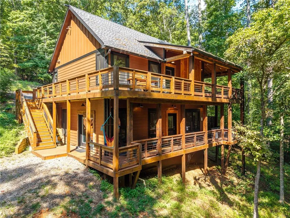 681 Catawba Circle Ellijay, GA 30540