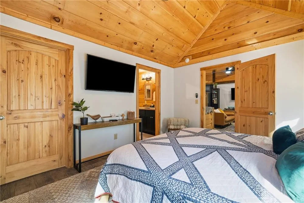 681 Catawba Circle Ellijay, GA 30540