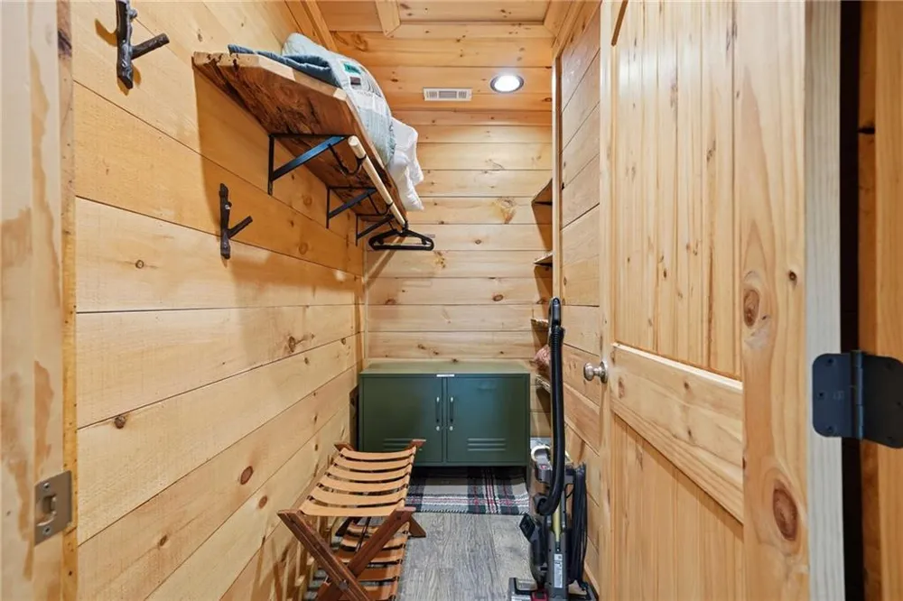 681 Catawba Circle Ellijay, GA 30540