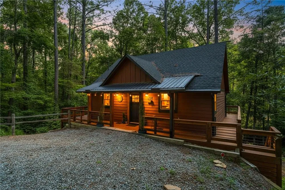681 Catawba Circle Ellijay, GA 30540