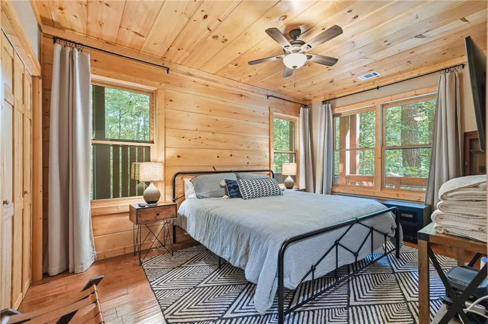681 Catawba Circle Ellijay, GA 30540