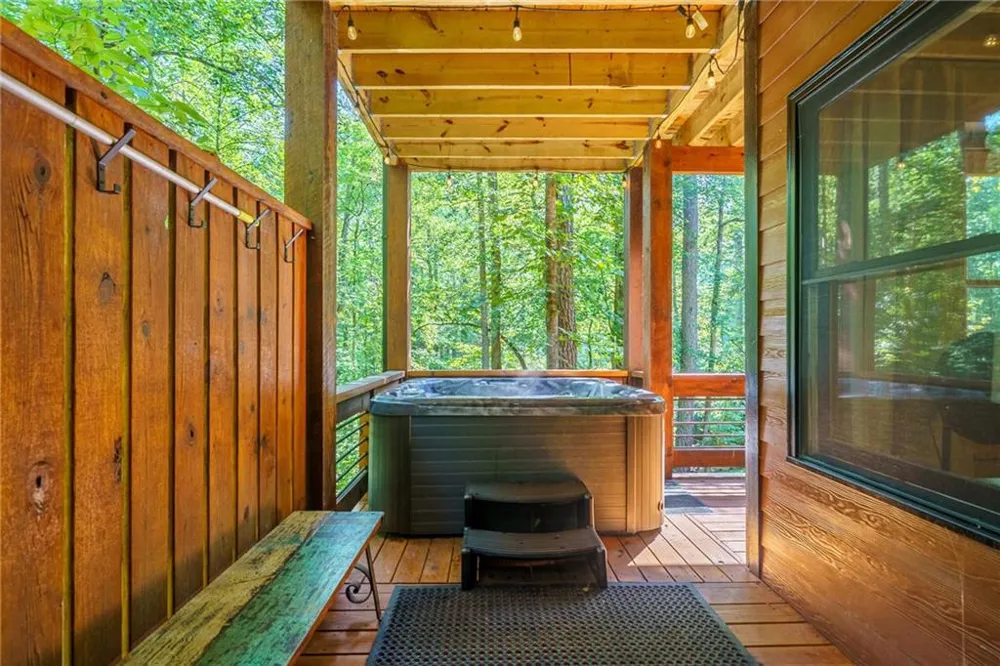 681 Catawba Circle Ellijay, GA 30540
