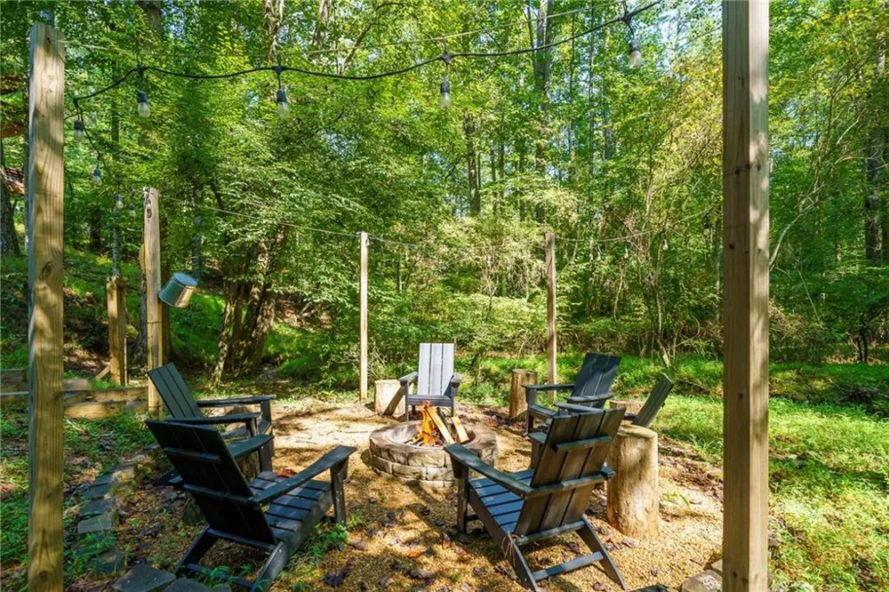 681 Catawba Circle Ellijay, GA 30540