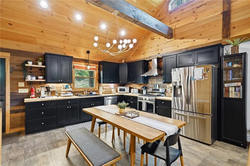 681 Catawba Circle Ellijay, GA 30540