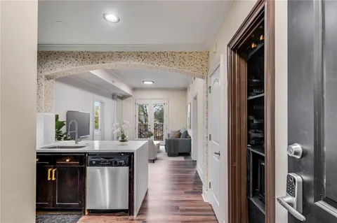 2255 Peachtree Road NE #522