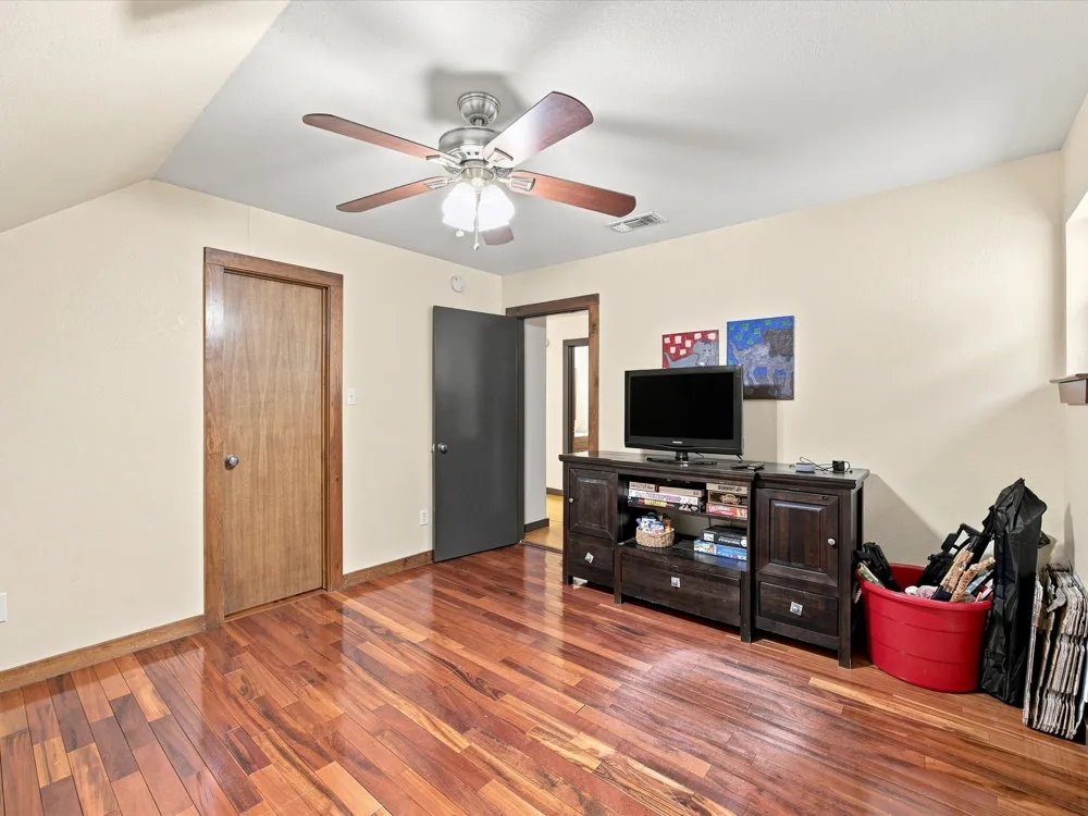 113 Oak Branch Court Waxahachie, TX 75167
