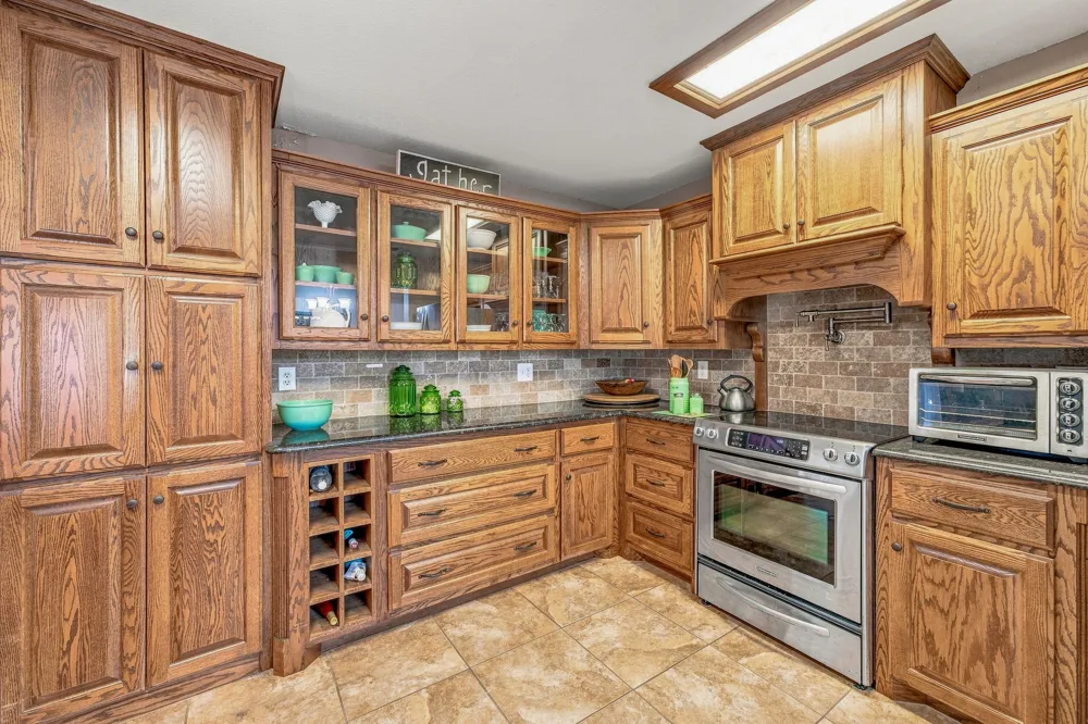 907 County Road 484 Stephenville, TX 76401