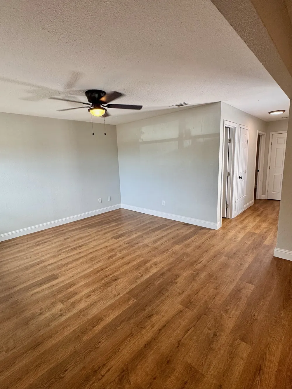 624 E 3rd Street #202 Springtown, TX 76082