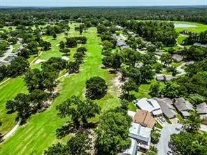 20 Golfview Manor Road Huntsville, TX 77340