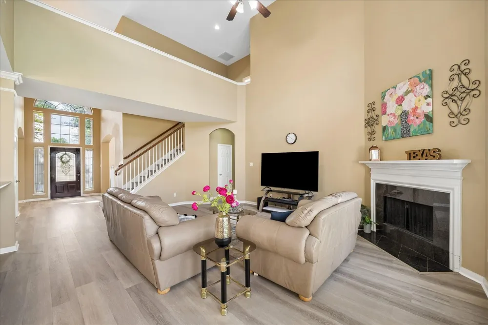 2614 Cezanne Circle Missouri City, TX 77459